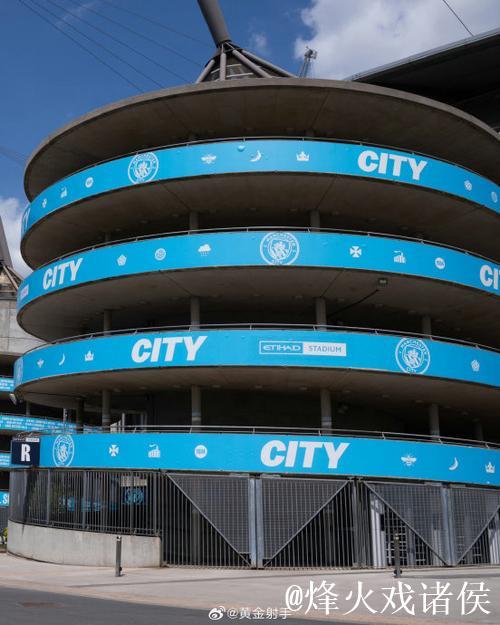 基亚拉父亲上周会见曼城与切尔西,16岁拜仁中卫引关注 基亚拉父亲上周会见曼城与切尔西,16岁拜仁中卫引关注